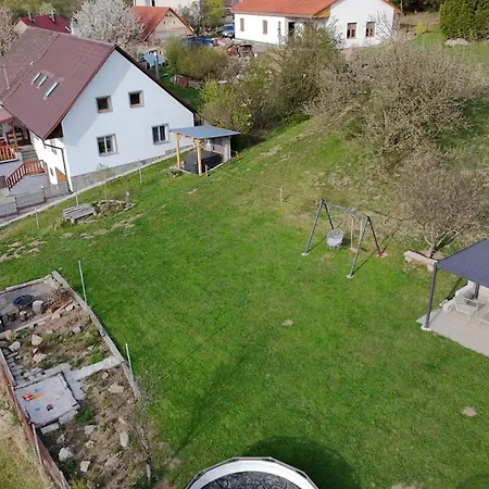 U Lesa Semesterbostad